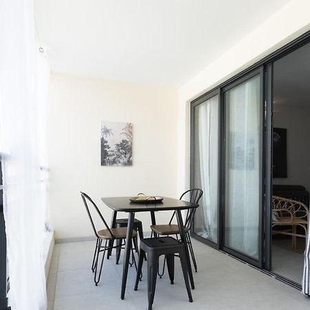 M Safirina Appartement Saint-Paul Buitenkant foto