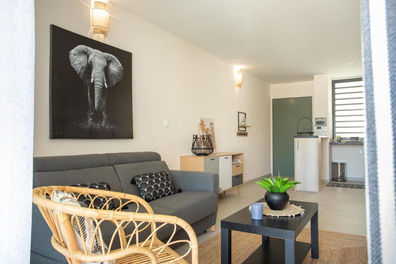 M Safirina Appartement Saint-Paul Buitenkant foto